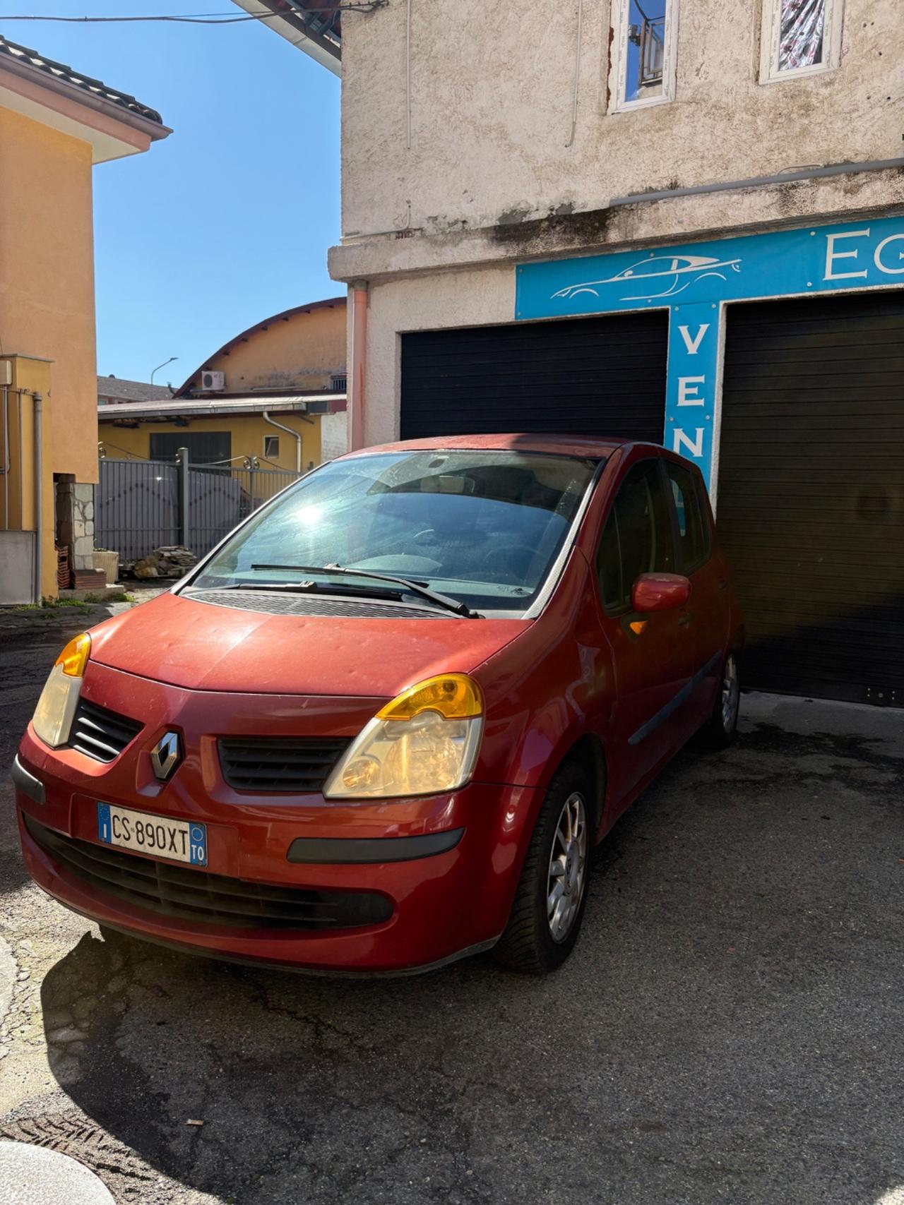 Renault Modus 1.2 16V Luxe Privilège
