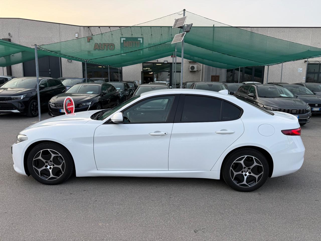 Alfa Romeo Giulia 2.2 Turbodiesel 160 CV AT8 Sprint