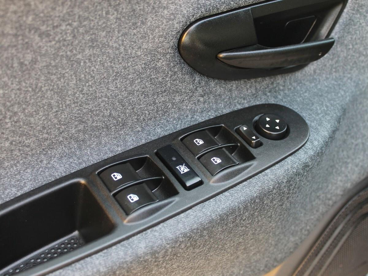 Lancia Ypsilon 1.0 Hybrid FireFly 5 porte S&S Silver Plus **PREZZO VERO** UNIPRO IVA DEDUCIBILE