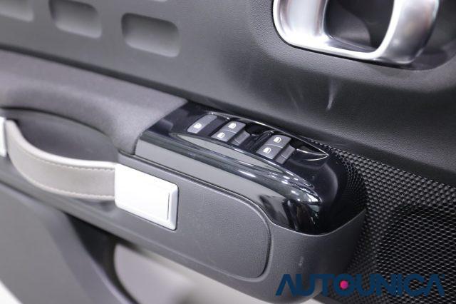 CITROEN C3 PURETECH 110 S&S EAT6 SHINE NEOPATENTATI