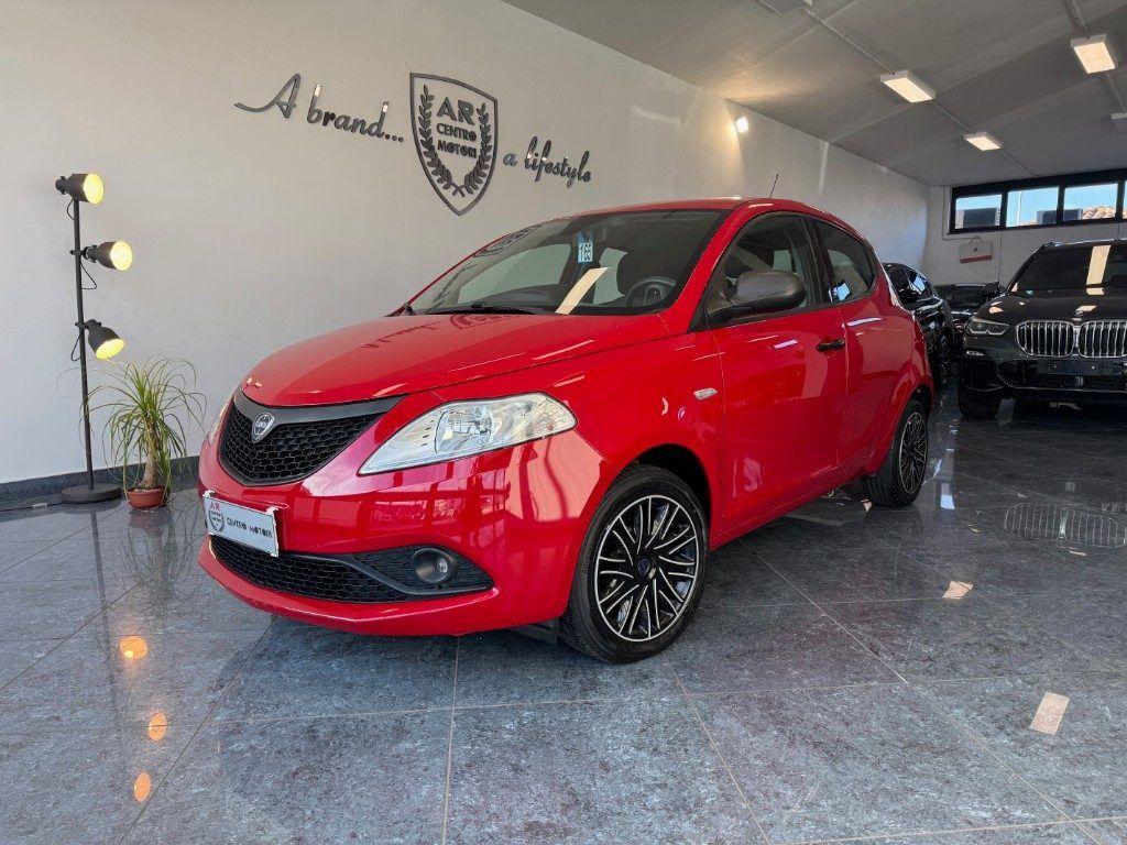 Lancia Ypsilon 1.2 69 CV 5 porte GPL Ecochic Elefantino Blu