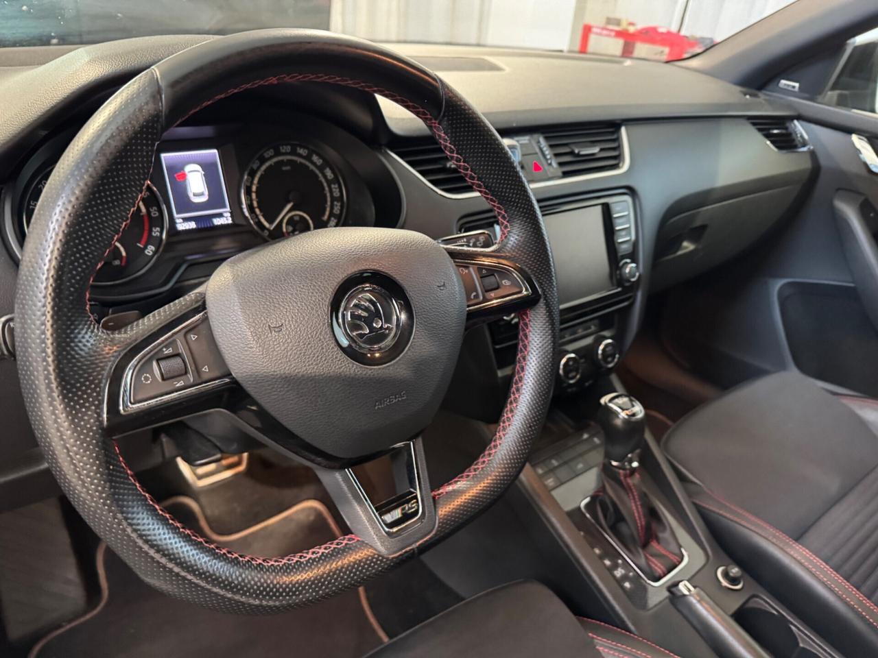 Skoda Octavia 2.0 TDI DSG Wagon RS FULL!!