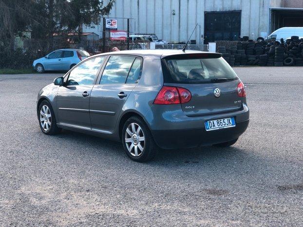 Volswagen golf 5. SPORTLINE