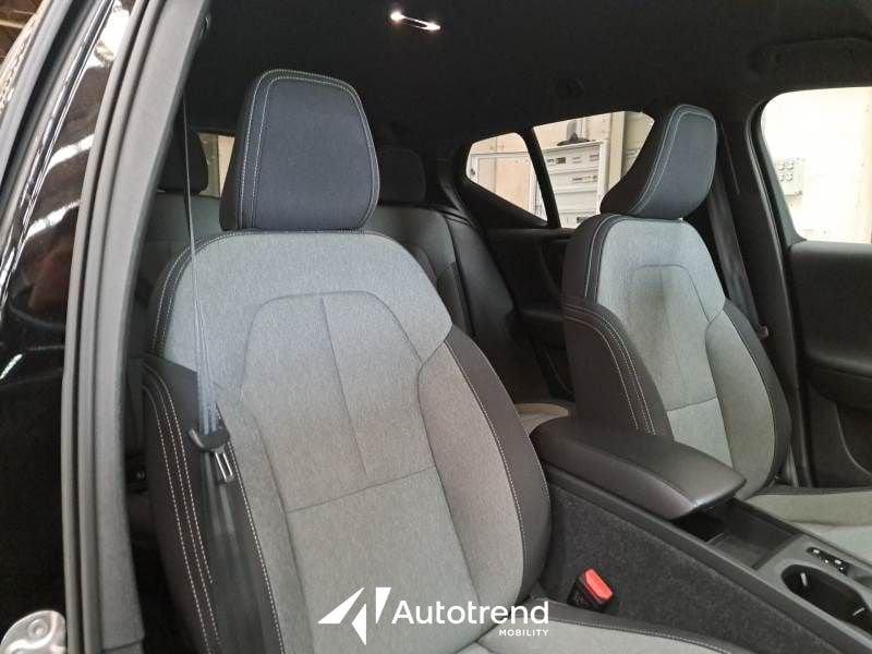 Volvo XC40 Recharge T4 129+82 CV Plug-In Hybrid Automatica Recharge Core