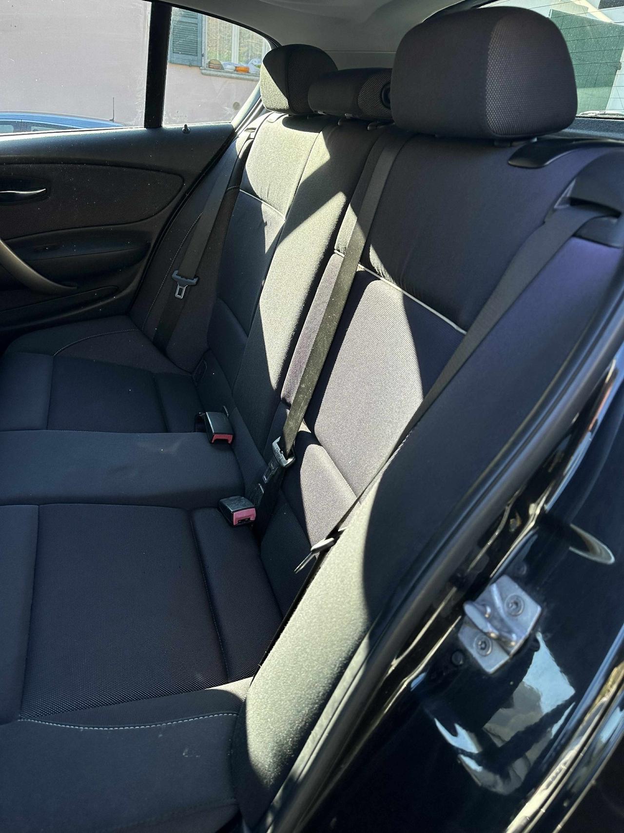 Bmw 116d 5P ATTIVA KMCERT NEOPAT UNICOPR