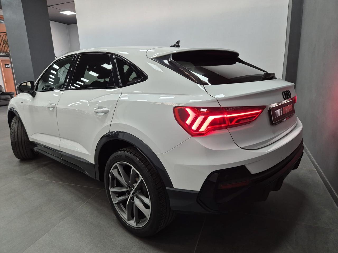 AUDI Q3 SPORTBACK 35 TDI S-TRONIC S-LINE
