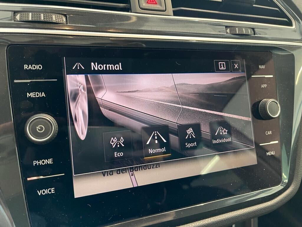 Volkswagen Tiguan BUSINESS 2.0 TDI DSG 4MOTION