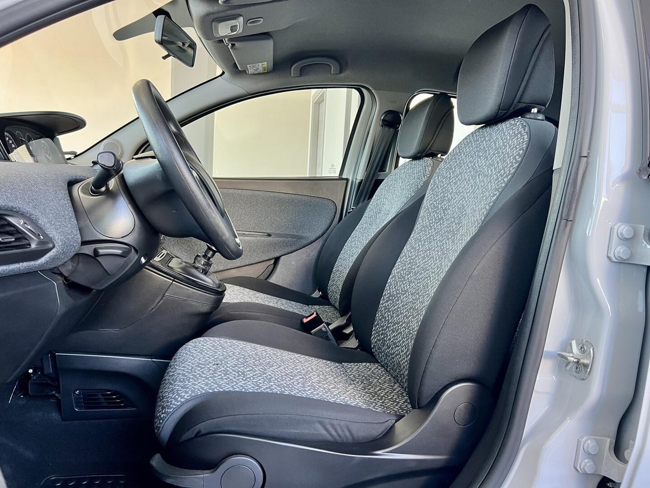 LANCIA YPSILON 1.0 FIREFLY HYBRID SILVER - 2021