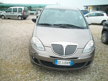 Lancia MUSA 1.3 Multijet 16V 90 CV Oro SI NEOPATENTATI GARANZIA UN ANNO SOSTITUITO MOTORE ATUALMENTE KM 87500 EURO 04 CC 1248 MULTIGET