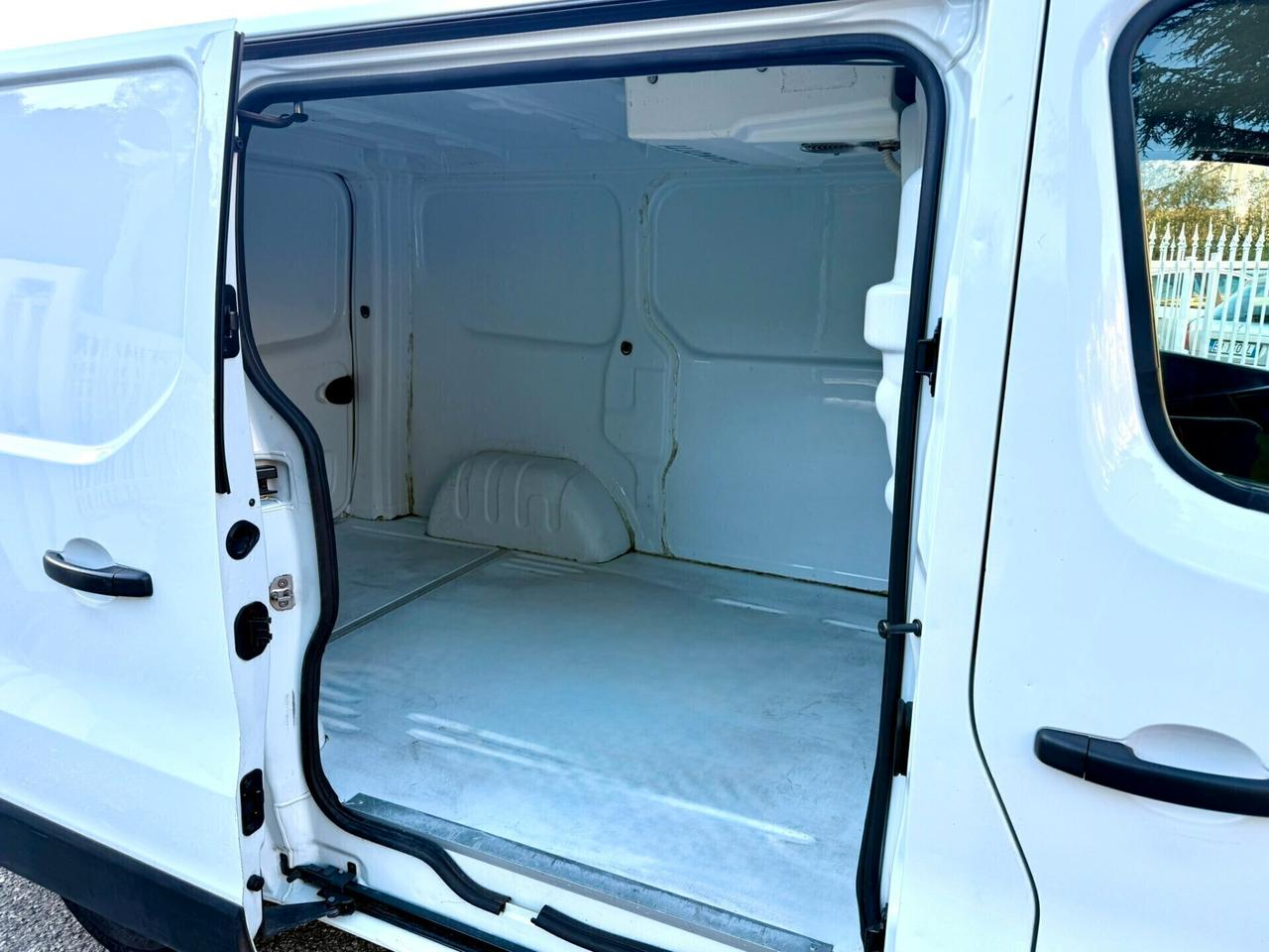 Renault Trafic 2.0d 120CV Furgone Ice COIBENTATO FRIGO