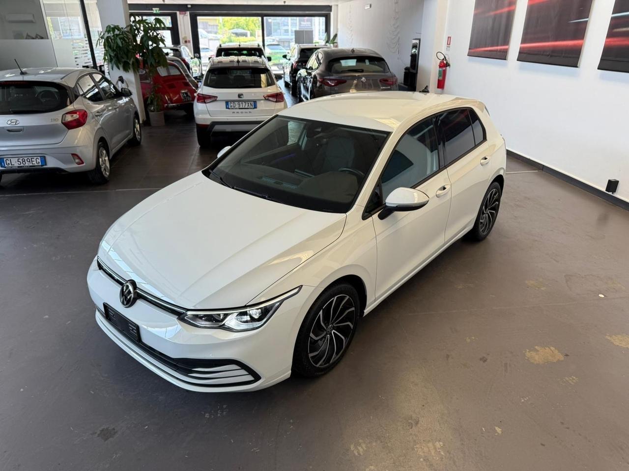 Volkswagen Golf 1.0 TSI EVO Life