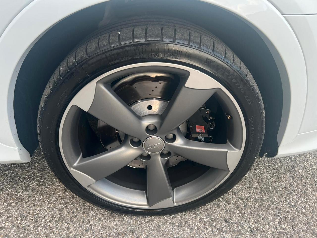 Audi RSQ3 RS 2.5 TFSI quattro S tronic Carbon