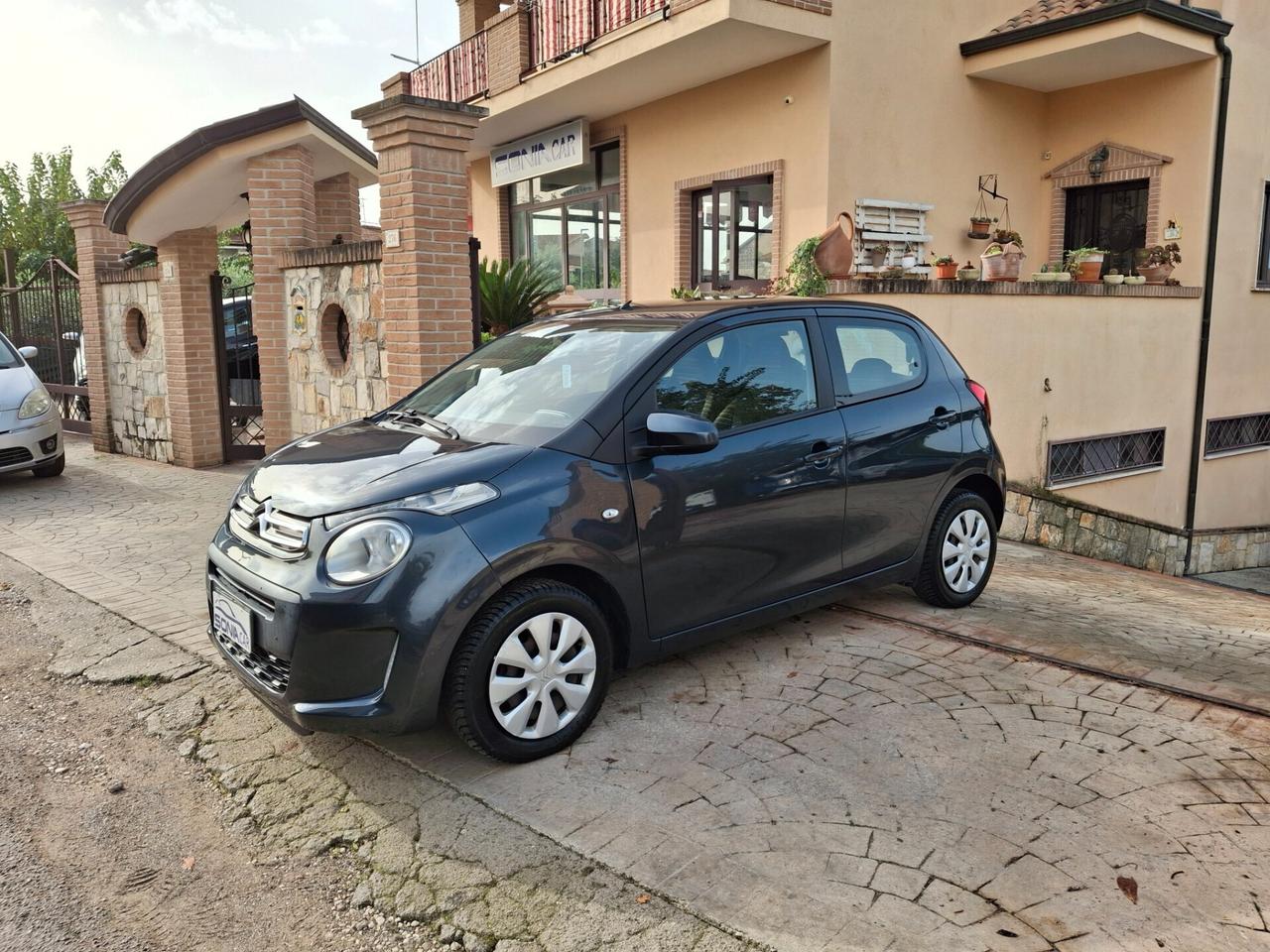 Citroen C1 VTi 68 5 porte Live cc 1.0 benz Neopatentati