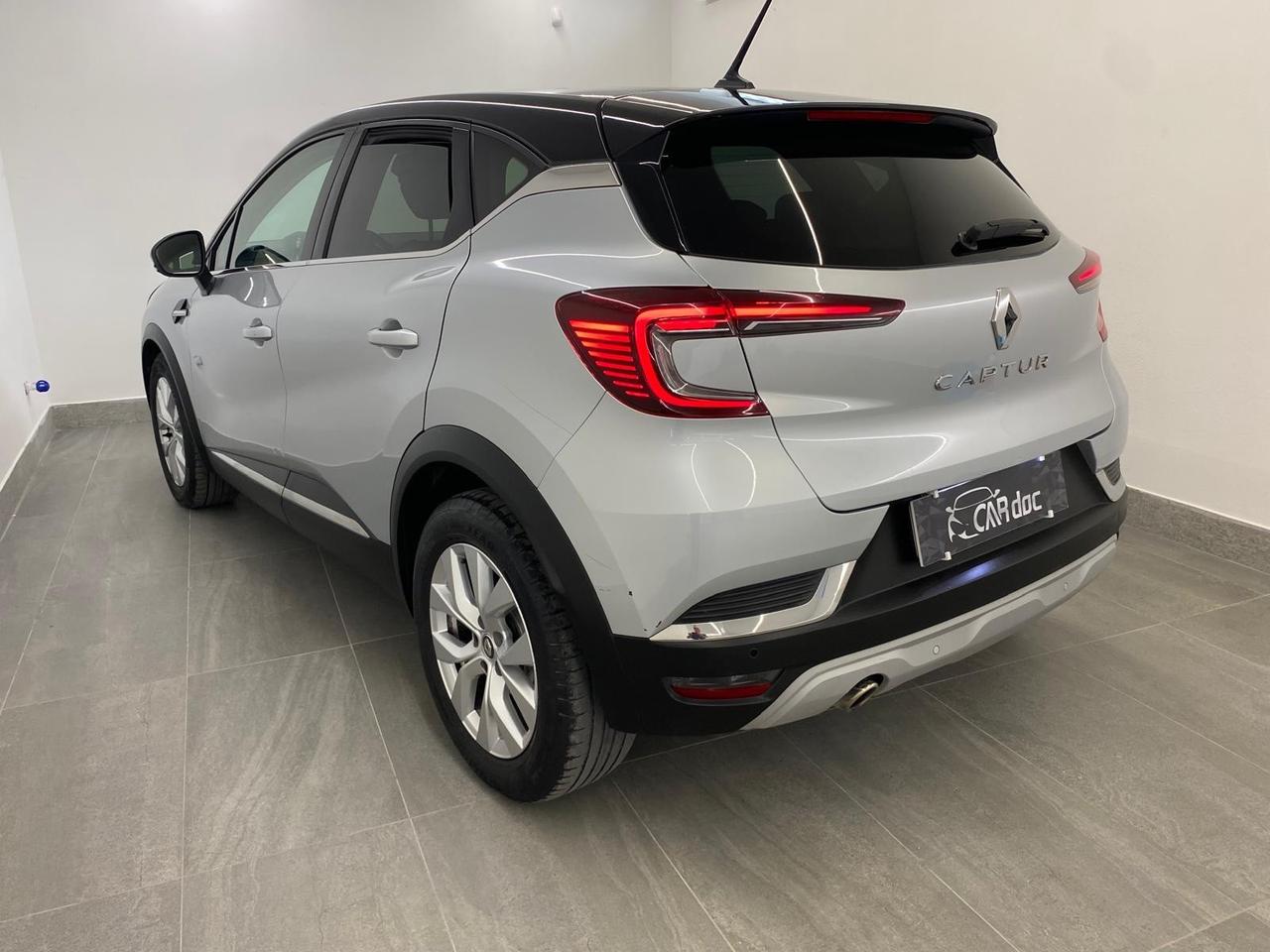 Renault Captur Blue dCi 115 CV EDC Intens