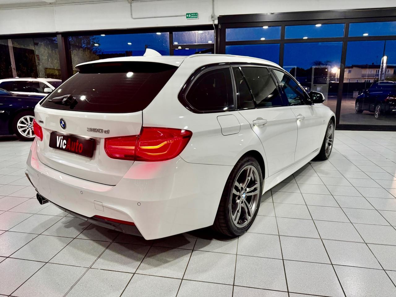 Bmw 320 320d xDrive Touring Msport