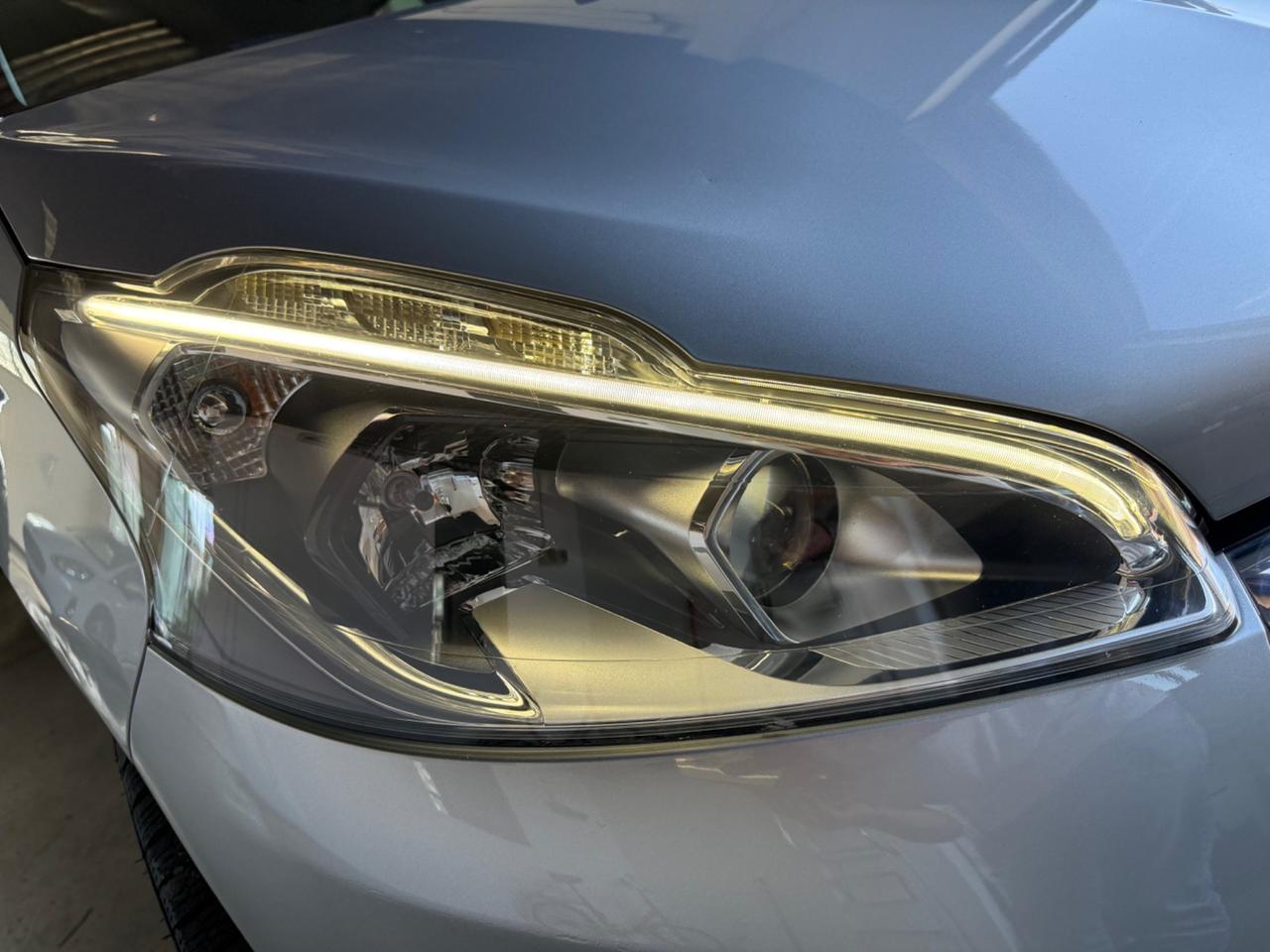 Peugeot 208 BlueHDi 5 porte GT Line