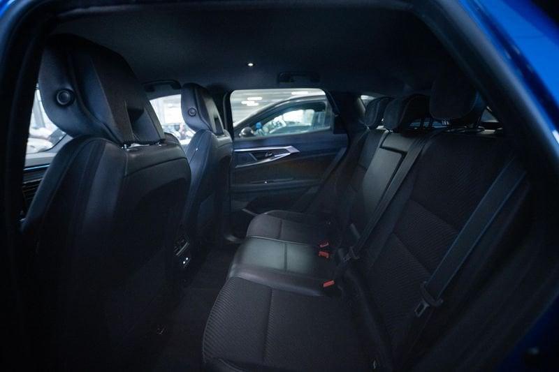 Renault Austral 1.2 E-Tech full hybrid Iconic Esprit Alpine 200cv auto