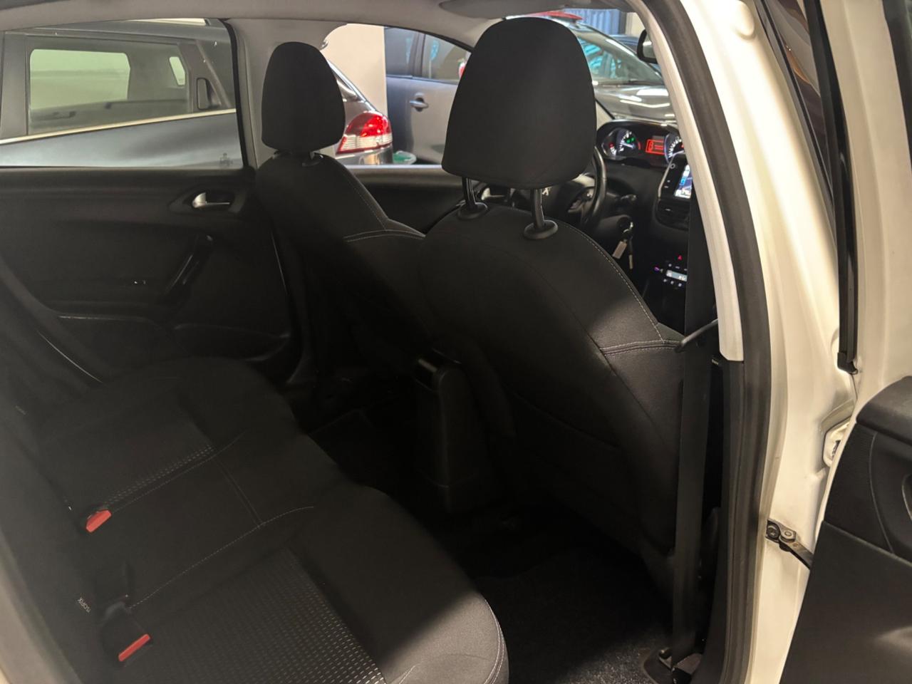 Peugeot 208 1.6 HDI OK NEOPATENTATI