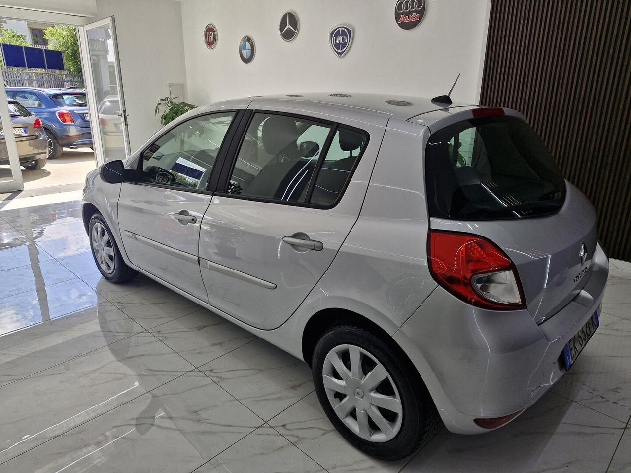 RENAULT CLIO 1.2 16V GPL 20th Anniversario 120000K