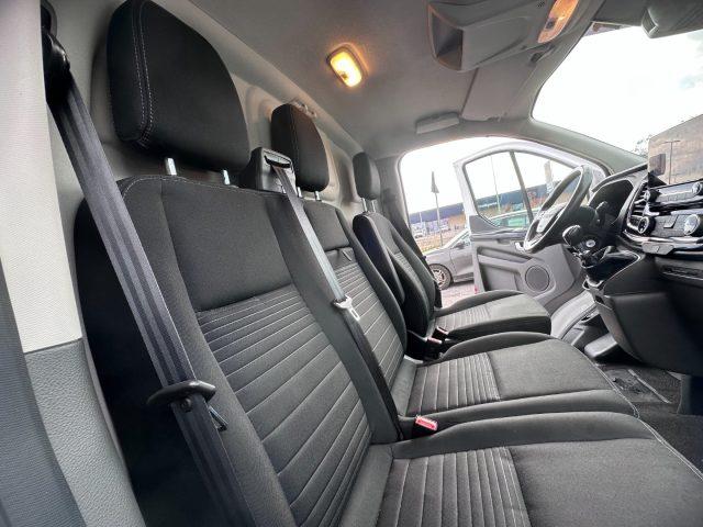 FORD Transit Custom 2.0 EcoBlue Hybrid 130 CV Titanium
