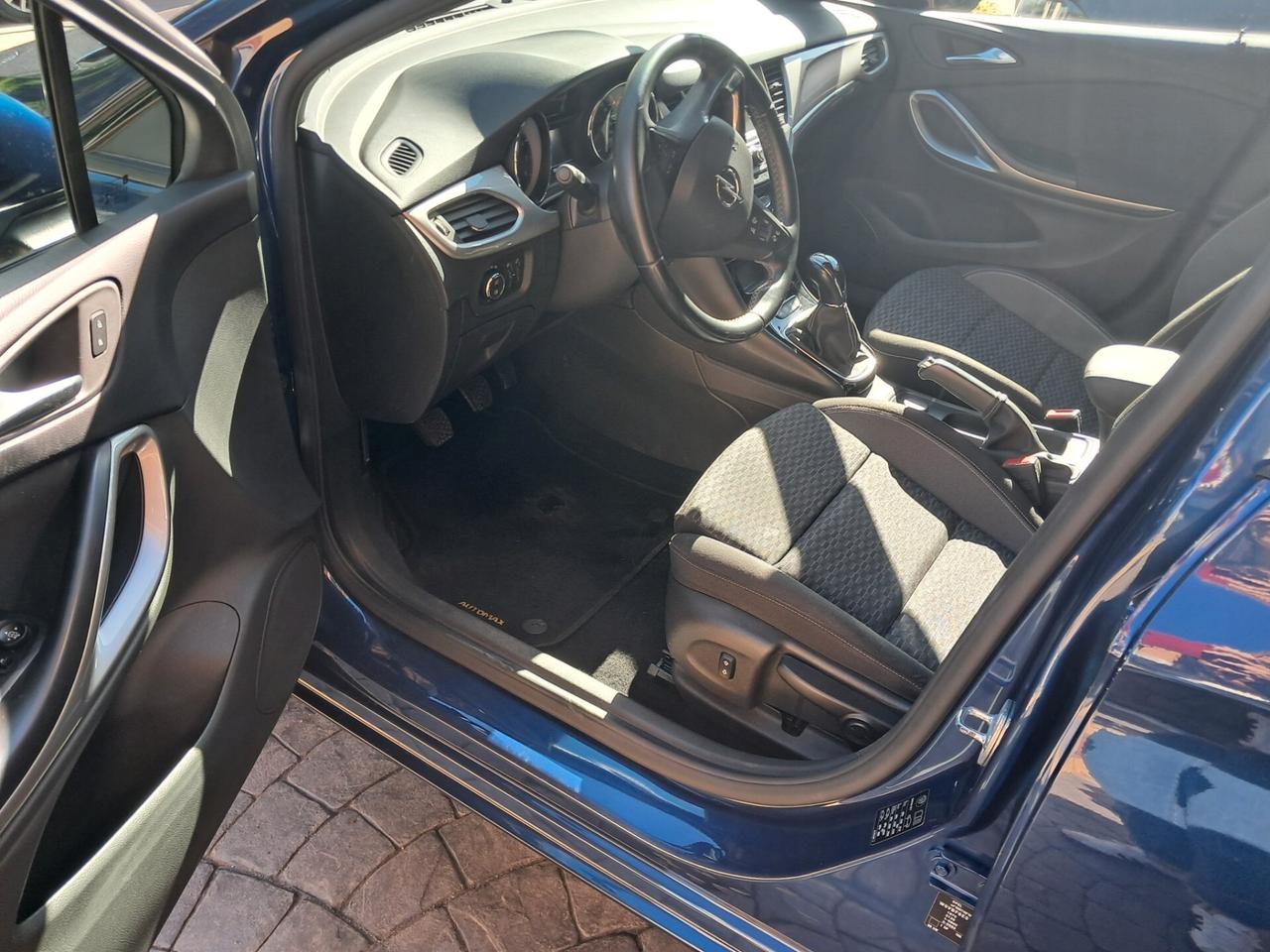 Opel Astra 1.2 Turbo 130 CV S&S Sports Tourer GS Line