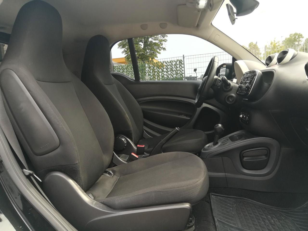 SMART - Fortwo - 70 1.0 twinamic Youngster - NEOPATENTATI - FINANZIABILE - PERMUTE