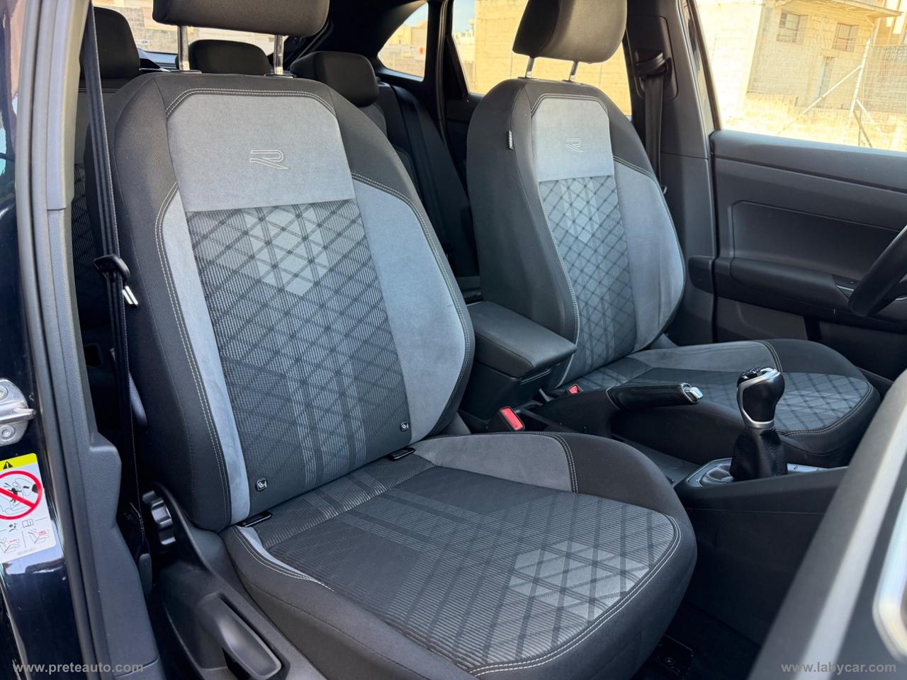 VOLKSWAGEN Taigo 1.0 TSI 110 CV DSG R-Line