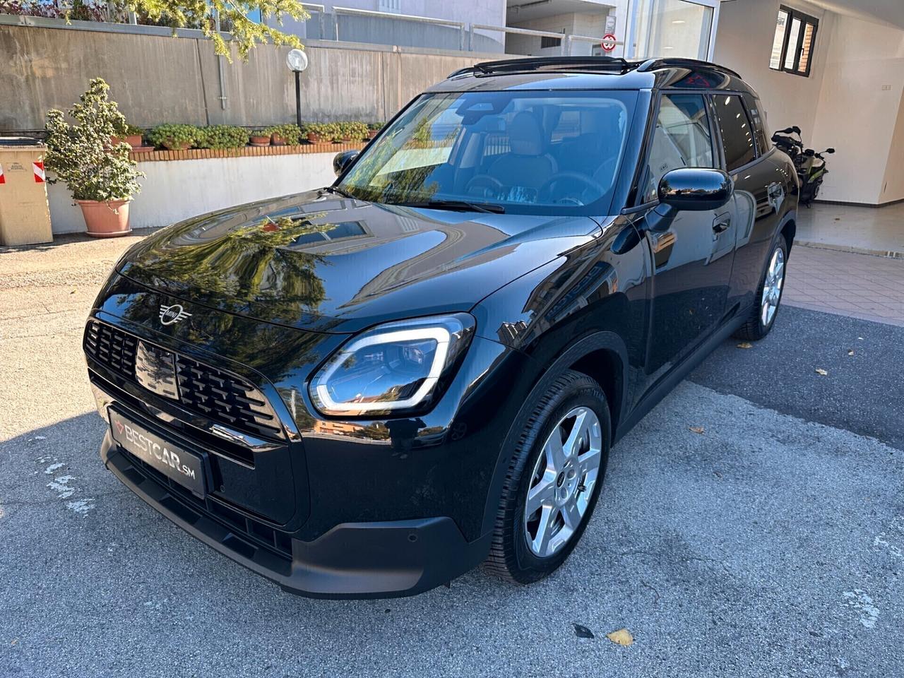 Mini Countryman C Autom. / PANORAMA / R18 / LED AMBIENT / PELLE / FARI MATRIX