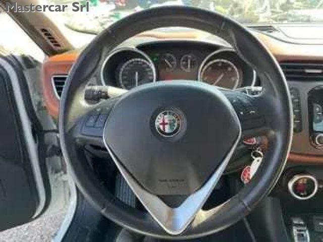 ALFA ROMEO Giulietta 2.0 jtdm Exclusive 175cv tct E5+ Full OPT EY794MP