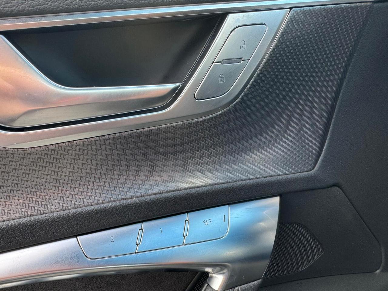 Audi RS6 RS 6 Avant 4.0 TFSI V8 quattro tiptronic