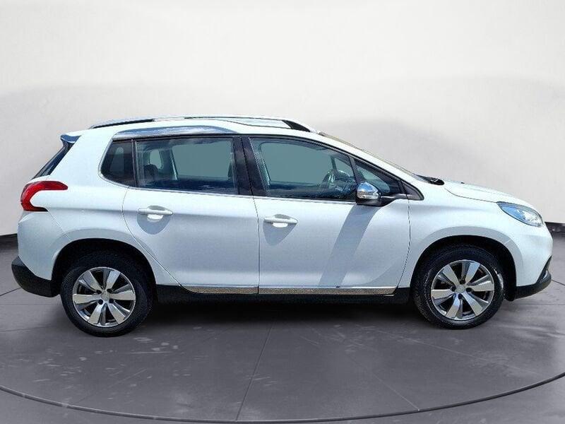 Peugeot 2008 1.2 PureTech 82 CV Allure