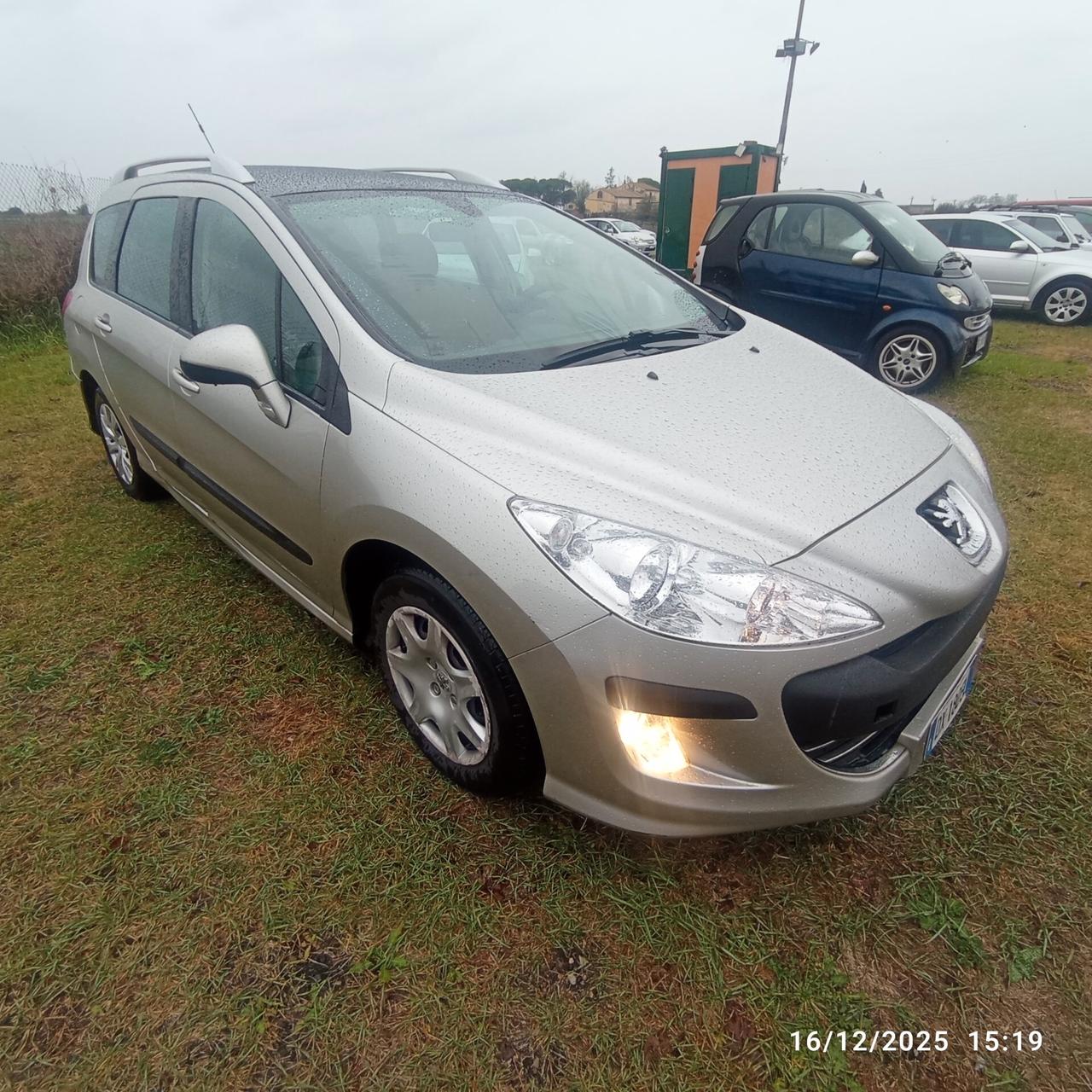 Peugeot 308 1.6 HDi 90CV FAP 5p. Premium