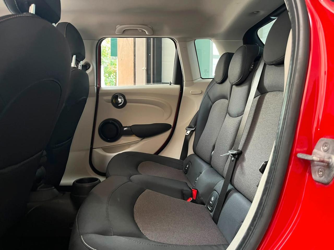 Mini Cooper 1.5D - PERFETTA - 2015