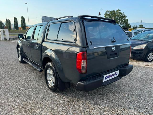 NISSAN Navara 2.5 dCi 4 porte Double Cab LE