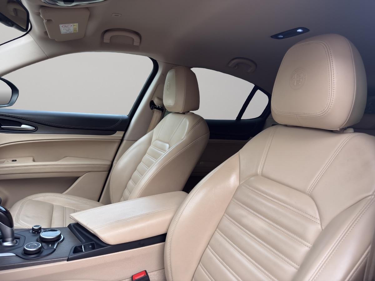 ALFA ROMEO - Stelvio 2.2 t Executive rwd 190cv auto my19