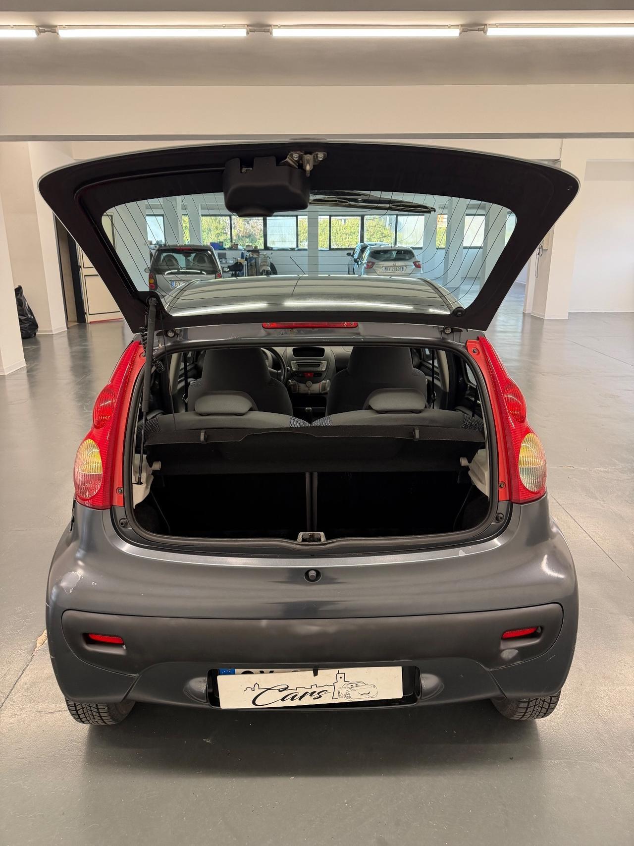 Peugeot 107 1.4 HDi 5p. Plaisir