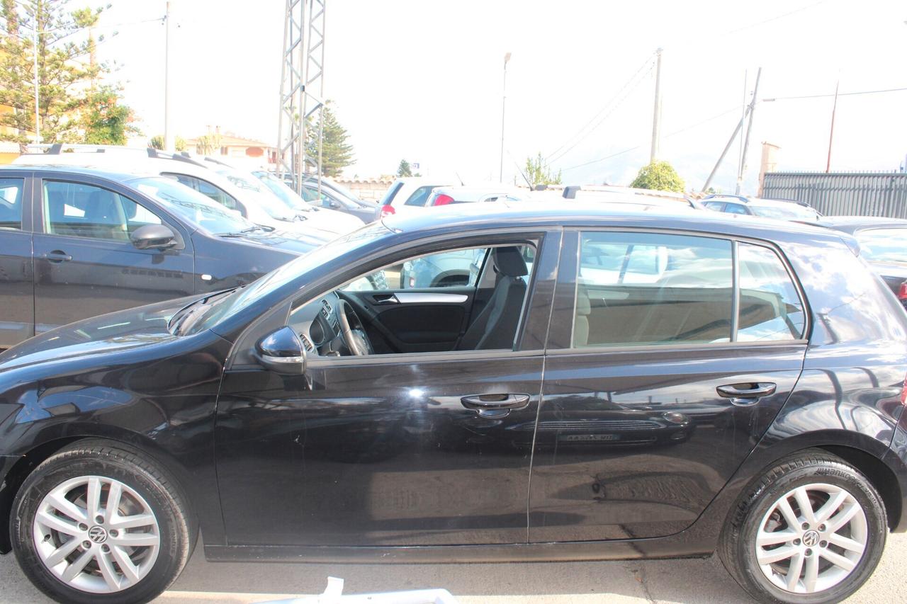 Volkswagen Golf 1.6 TDI DPF 3p. Comfortline