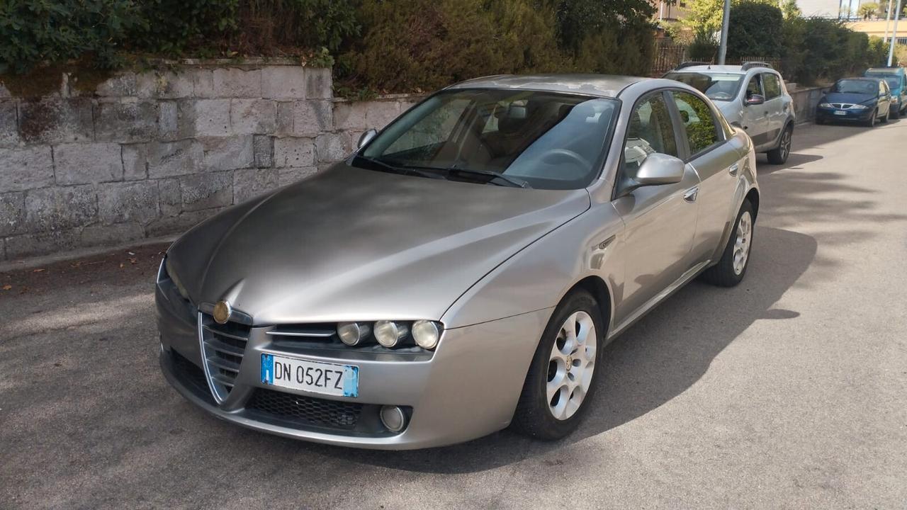 Alfa Romeo 159 1.9 JTDm 16V Distinctive