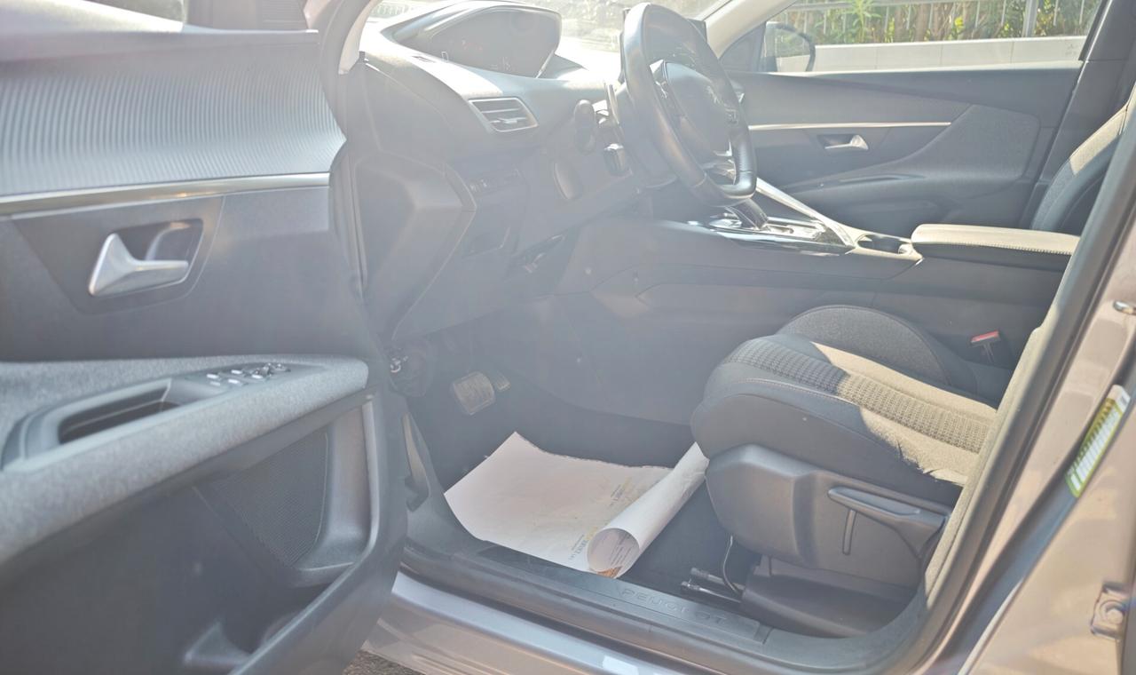 Peugeot 3008 BlueHDi 130 S&S EAT8 Allure Pack