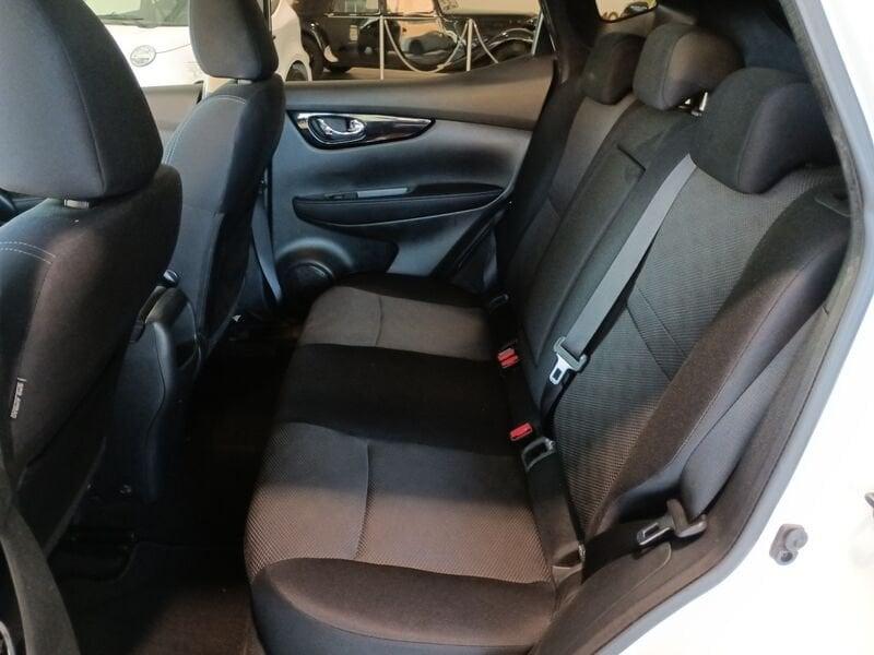 Nissan Qashqai 1.6 dCi 130 2WD N-Connecta Aut