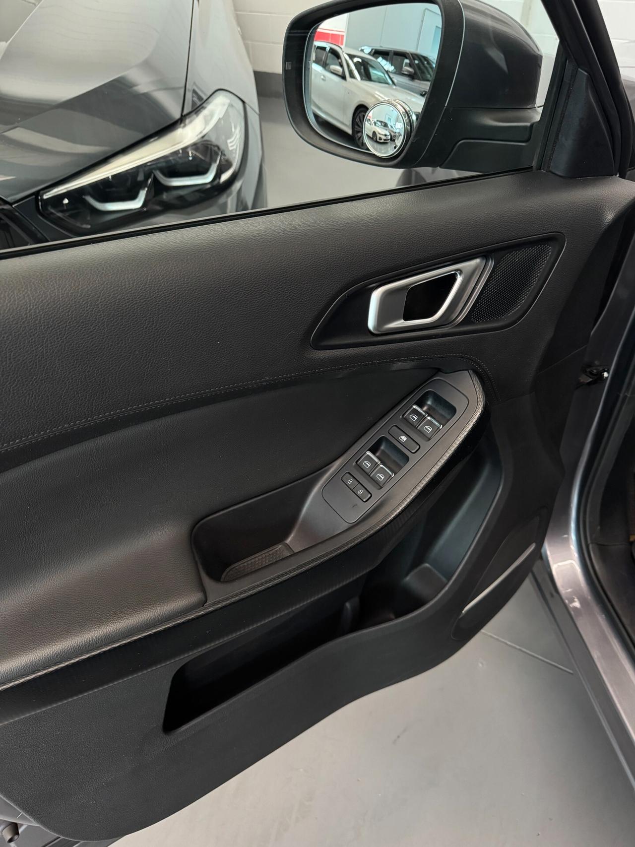 DR Automobiles DR4.0 dr 4.0 1.5 116cv Tetto apribile CarPlay OK Neopatentati