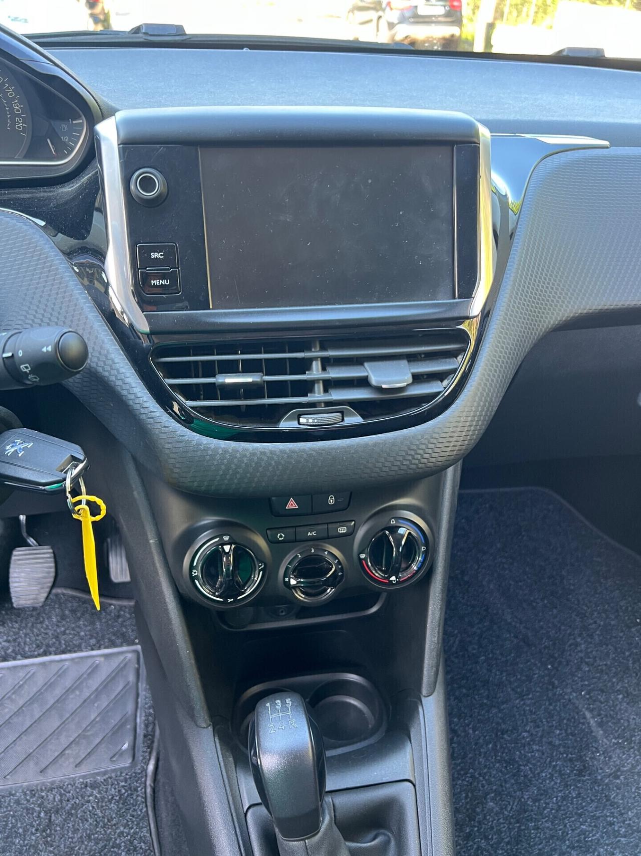 Peugeot 208 1.2 benzina 5 porte Allure