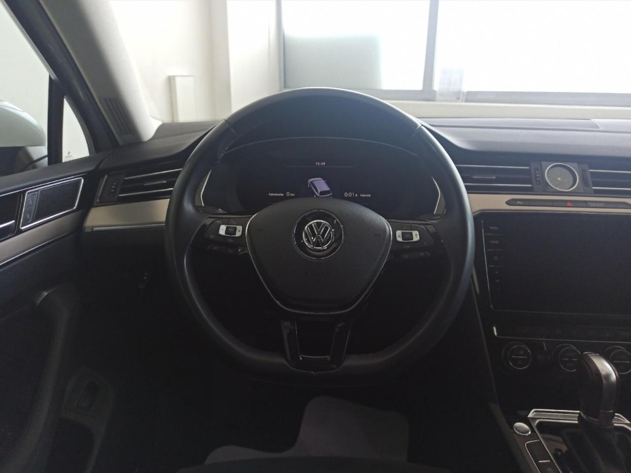 Volkswagen Passat variant 2.0 tdi executive 150cv dsg 7m