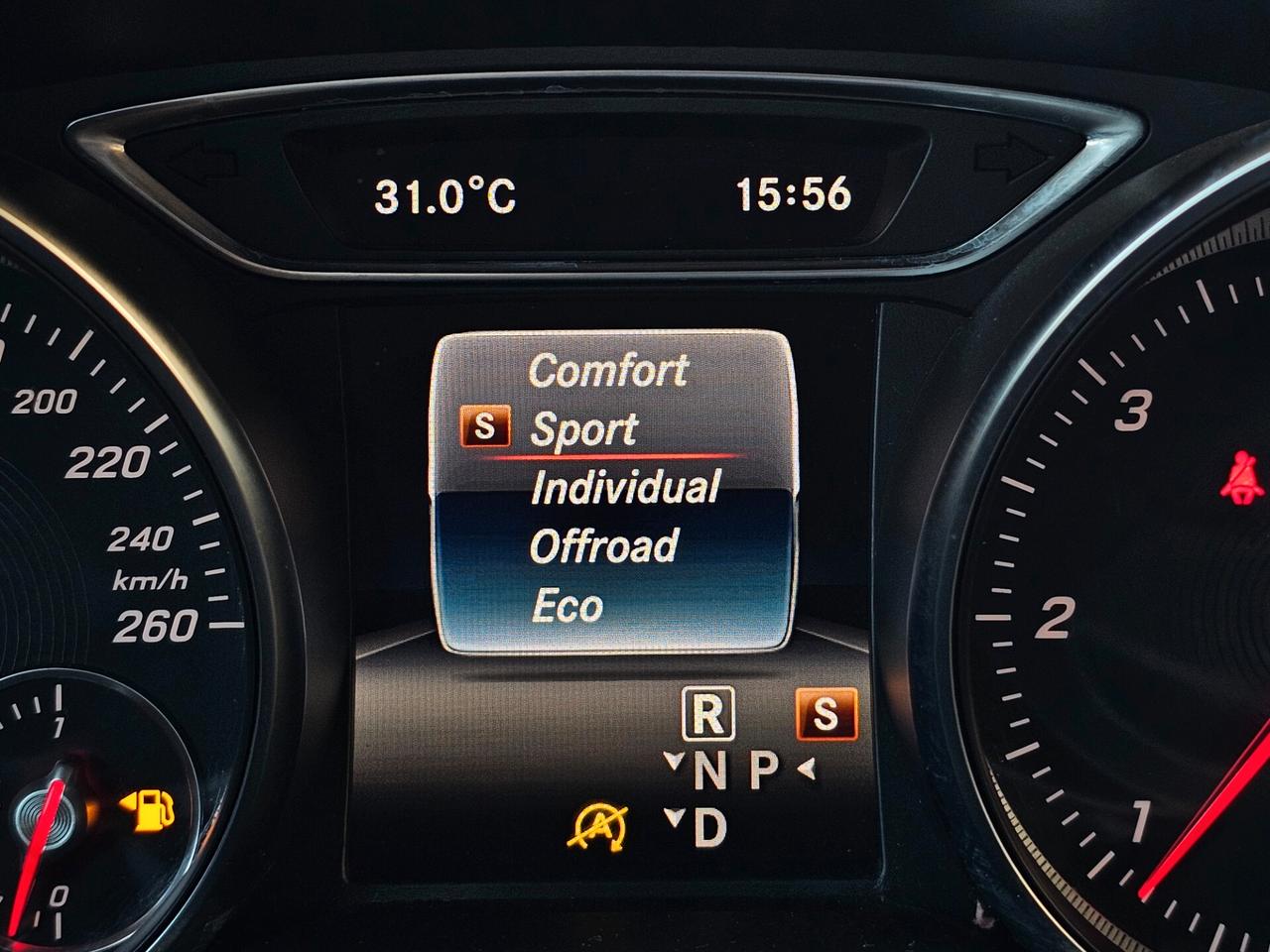 Mercedes-benz GLA 200 d Automatic 4Matic Premium AMG