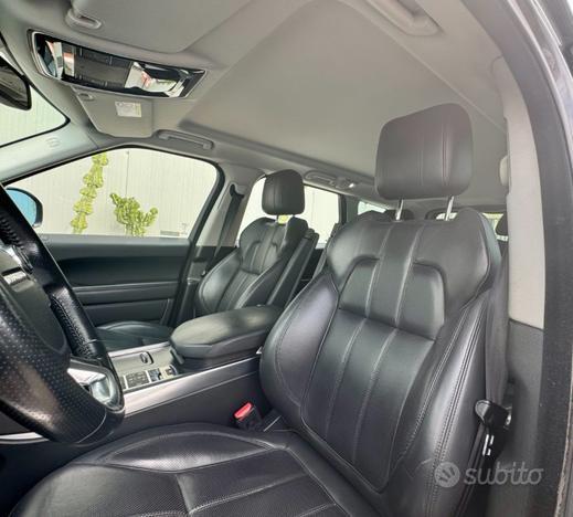 LAND ROVER Range Rover Sport 3.0 TDV6 HSE Dynami