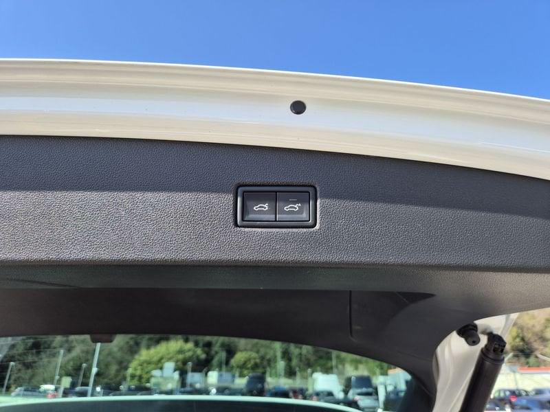 Volkswagen Tiguan 2.0 bitdi Advanced R-Line 4motion 240cv dsg