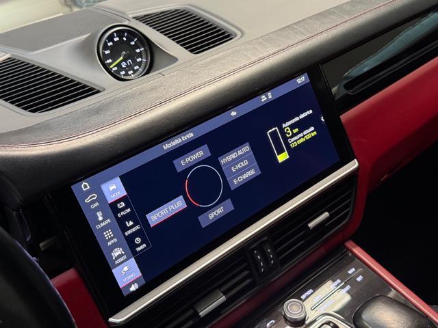 PORSCHE Cayenne Coupé 3.0 V6 E-Hybrid