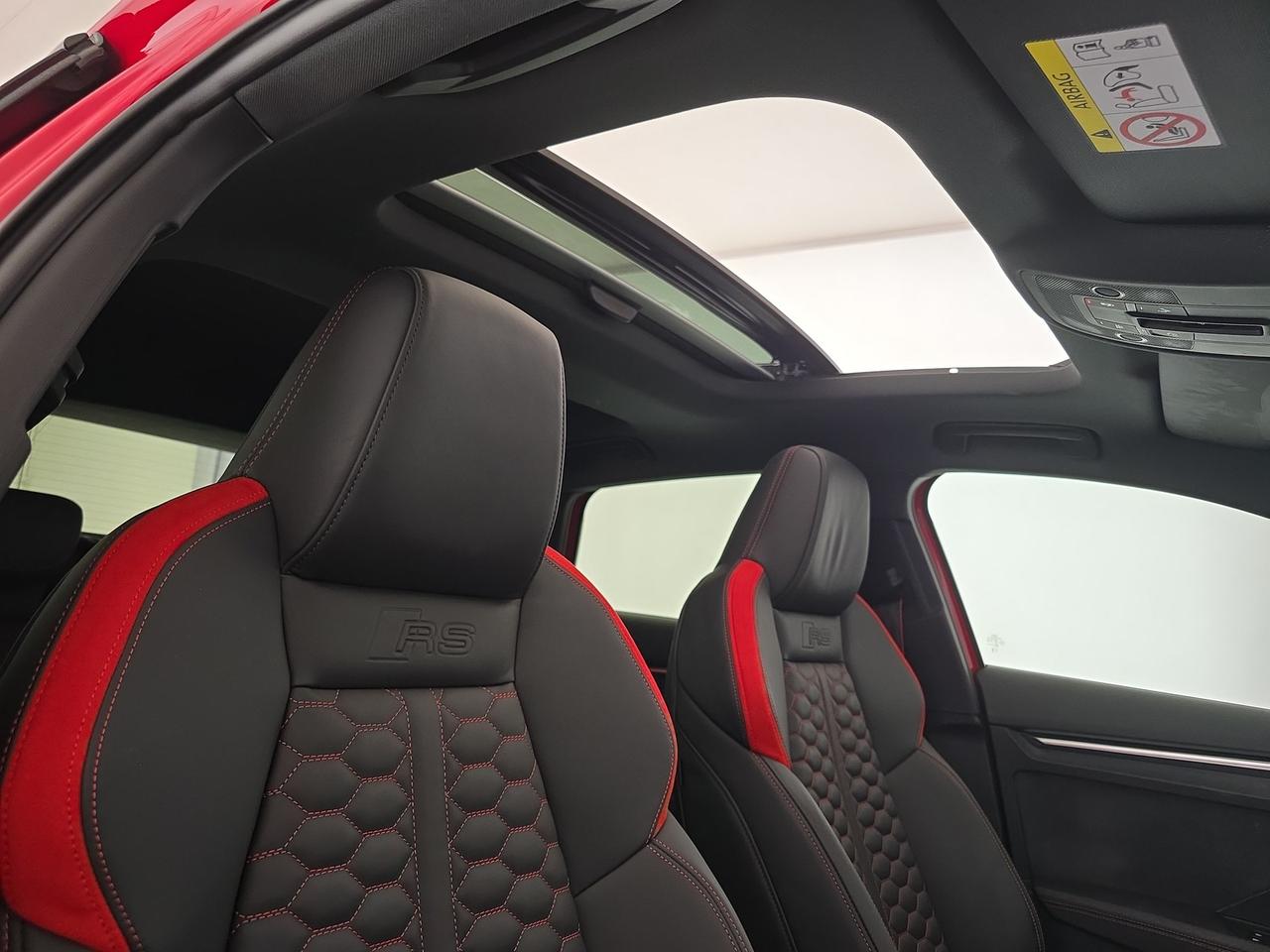 Audi RS3 sportback 2.5 tfsi quattro s-tronic