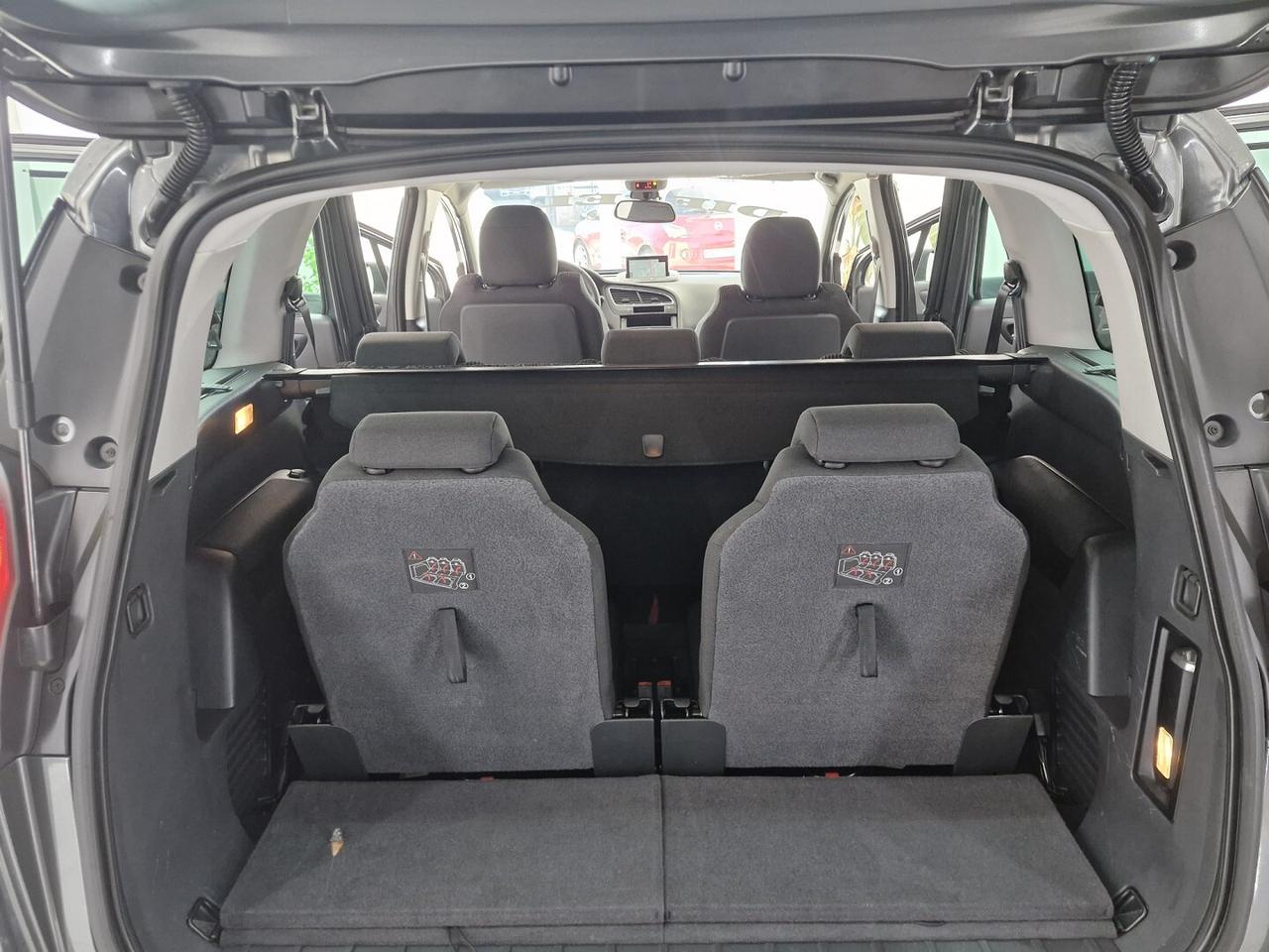 PEUGEOT 5008 2.0 DIESEL150CV 7 POSTI