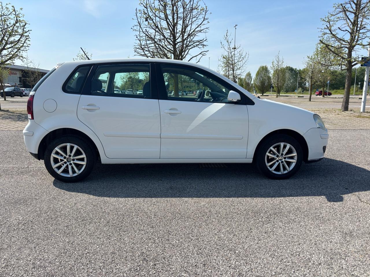 Volkswagen Polo 1.2/70CV 12V 5p. Comfortline